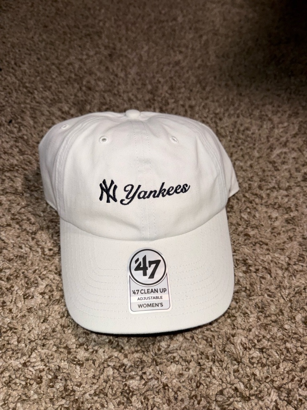 '47 Brand White and Black New York Yankees Clean Up Hat